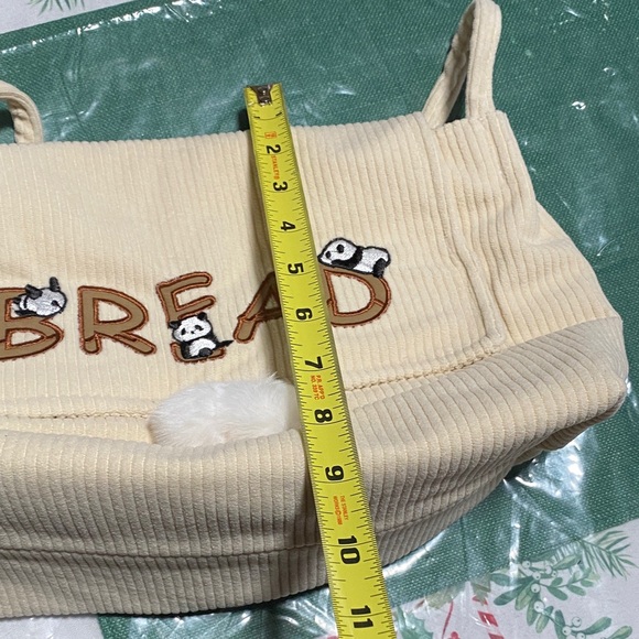 Cream Shoulder Bag with Bread Design - Picture 7 of 8